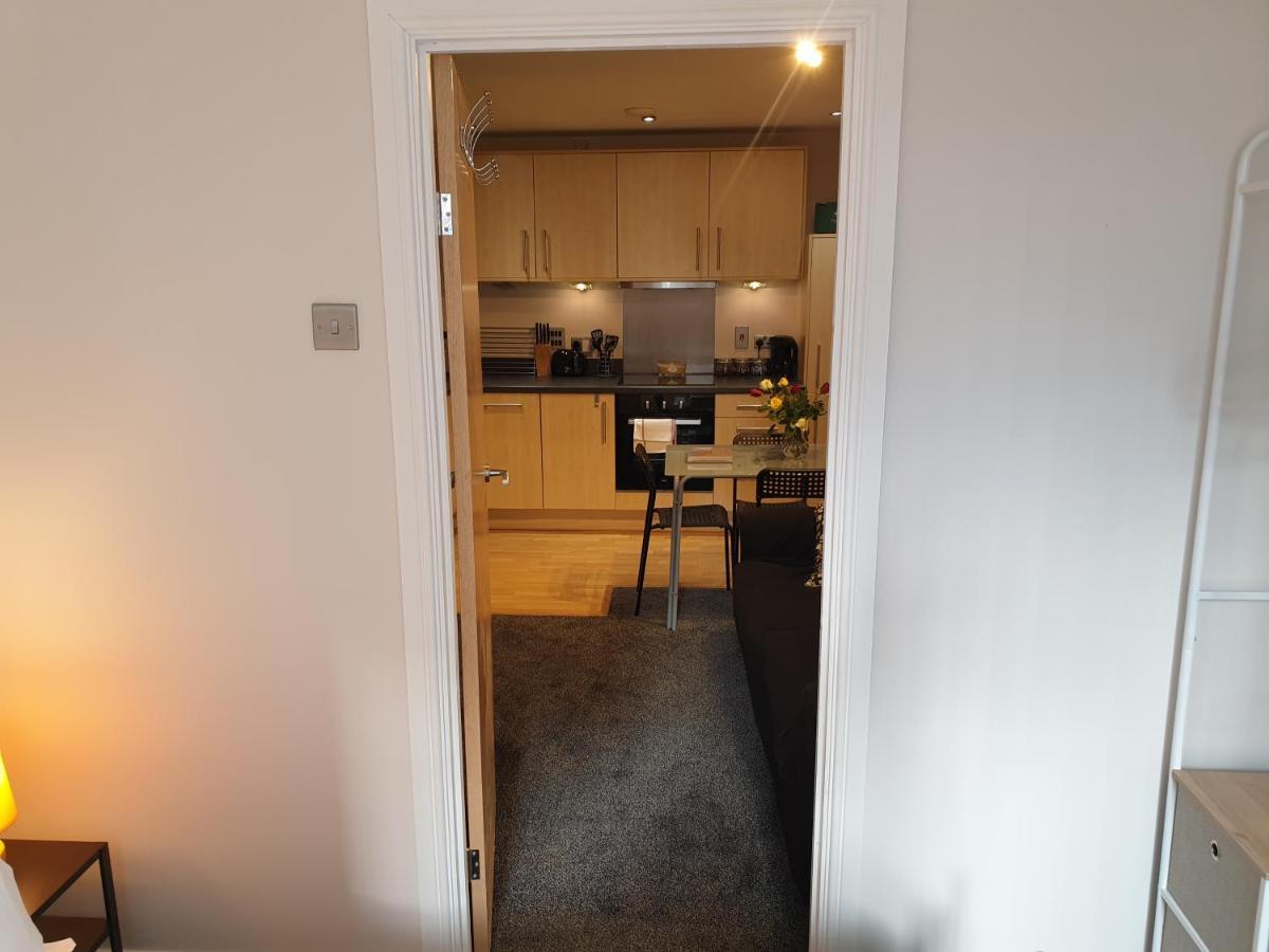 Birmingham Emerald, 2 Bedroom Apartment מראה חיצוני תמונה